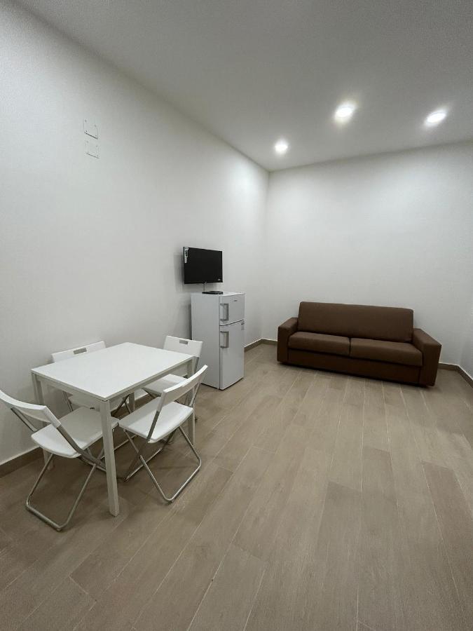 Apartamento House Vicolo Longo 35 Nápoles Exterior foto