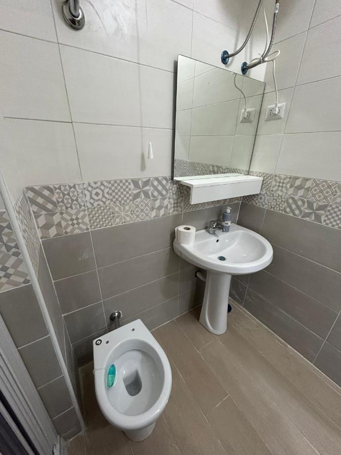 Apartamento House Vicolo Longo 35 Nápoles Exterior foto